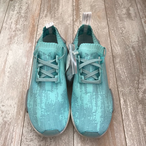 NWT Adidas NMD_ R1 Primeknit Mens Shoes - Picture 3 of 8